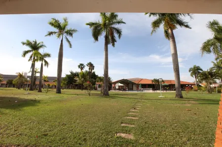 IPÊ Park Convention Hotel