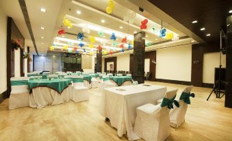 Hotel Amaltas International - Delhi-16