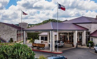 Y O Ranch Hotel and Conference Center