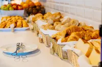 Basic Braga by Axis - breakfast
