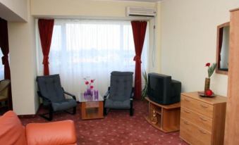 Hotel Calarasi - Housity