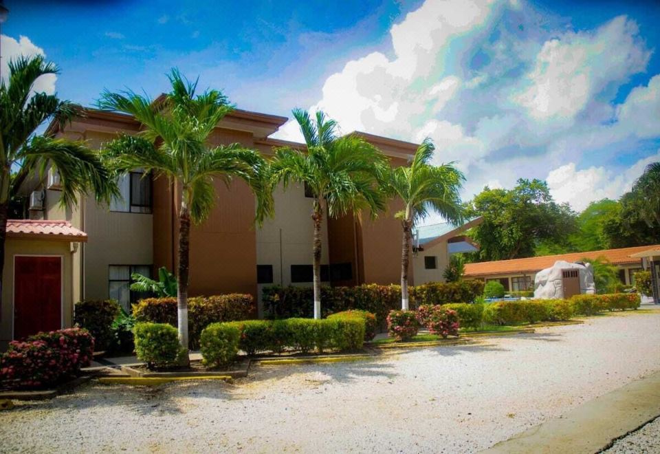 Hotel & Villas Huetares