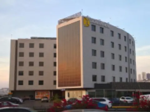 ドムン ホテル ケレタロのホテル