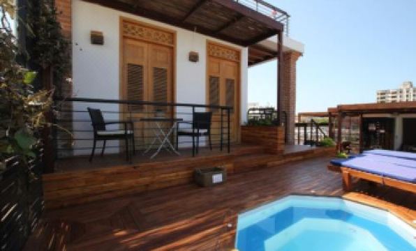 Hotel Boutique Casa Carolina - Housity