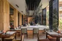 Dusit Thani LakeView Cairo - Barer