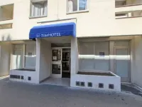 Timhotel Nation Hôtels à proximité de : Fresque "Kashinkids"