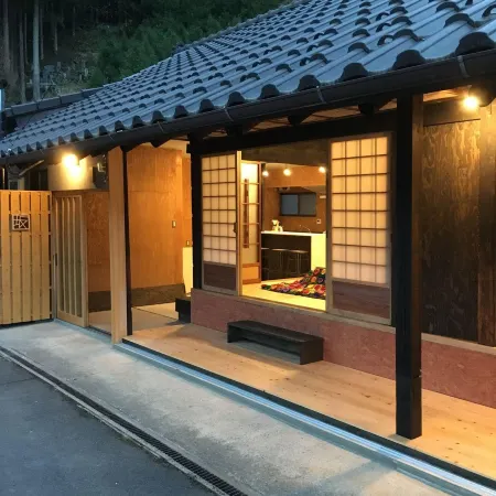 Sakaya Hanjiro