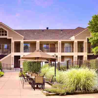 Sonesta ES Suites Chicago - Schaumburg Hotel Exterior