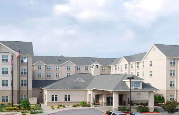 漢普頓本頓維爾 - 羅吉斯豪伍德套房酒店