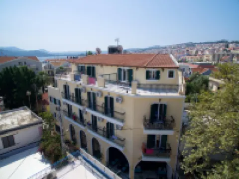 Mirabel CityCenter Hotel