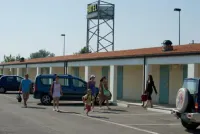 Autohotel Ravenna - موقف سيارات