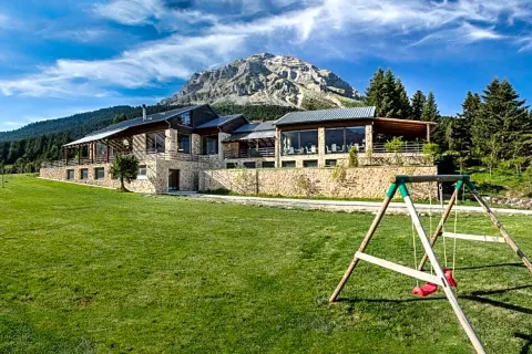 Orizontes Tzoumerkon Hotel Resort