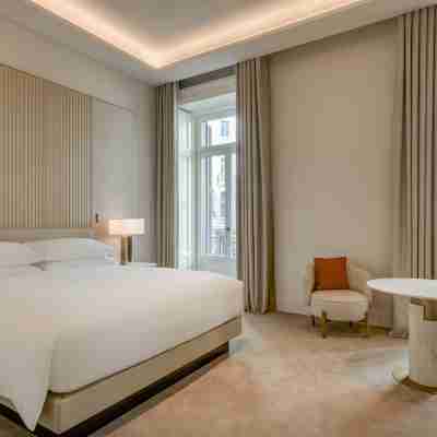 JW Marriott Hotel Madrid Rooms