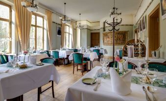 Hotel Jagdschloss Letzlingen - Housity