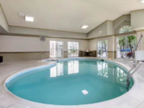 เบสท์เวสเทิร์นพลัสอินน์ ที่แวลลีย์วิว โรงแรมในโรอาโนค