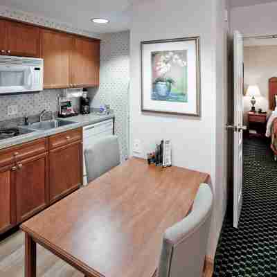 Homewood Suites by Hilton Ontario-Rancho Cucamonga Rooms