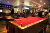 Sporties Hotel Hotels in East Launceston