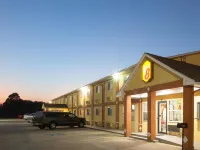 Super 8 by Wyndham Chickasha Hotels in Chickasha