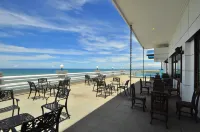 Ocean Beach Hotel Padang Hotel di Padang