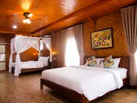 The Pasir Putih Villas Hotel di Bungatan