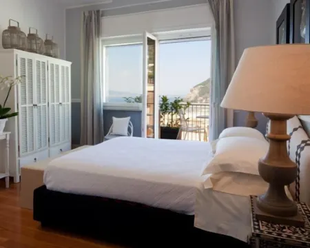 Cubo Apartments Hotels in Vico Equense