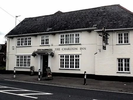 The Charlton Inn Отели в г. Четл