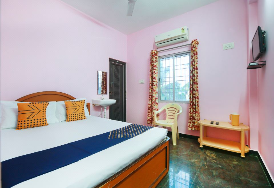 Spot on 66372 Sri Murugan Lodge - Housity