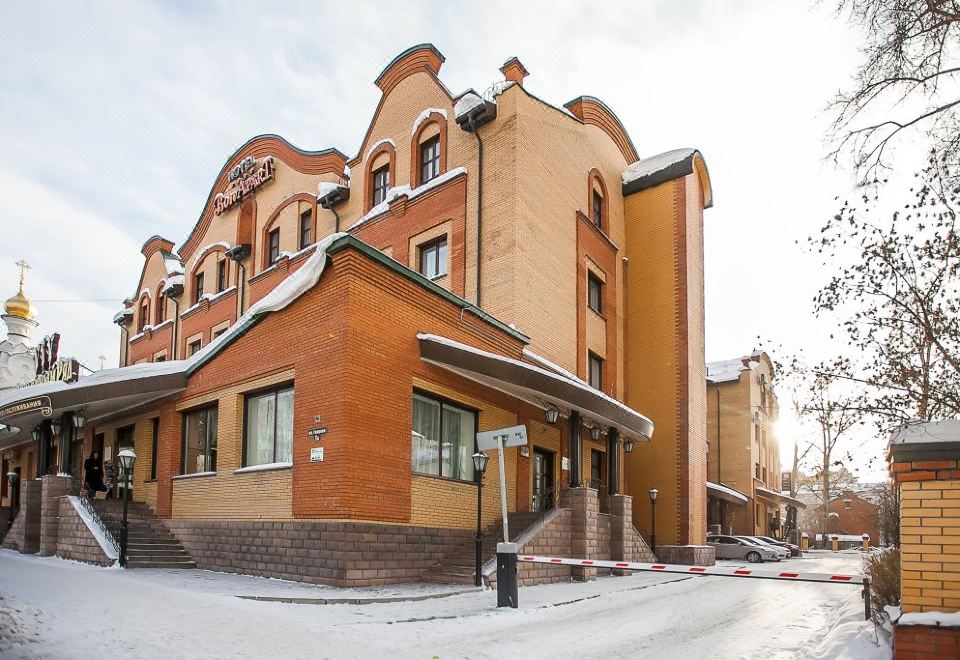 hotel overview picture