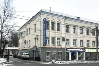 Вятские улочки на Преображенской Отели рядом с достопримечательностью «Танк Т-34»