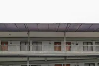 LaPonca Residence Pondok Cabe Syariah RedPartner Hotel dekat Setu Lebakwangi , Desa Wisata Pamegarsari