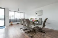 KVM - 시티 아파트먼트 피터버러 호텔