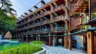 dinso-resort-and-villas-phuket-an-ihg-hotel