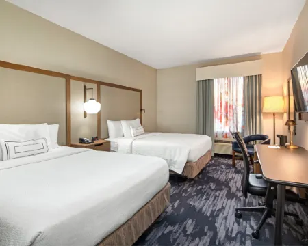 Fairfield Inn Toronto Oakville Hotels in Oakville