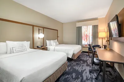 Fairfield Inn Toronto Oakville Hotel dekat Sheridan College