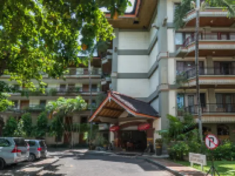 Club Bali Family Suites at Legian Beach