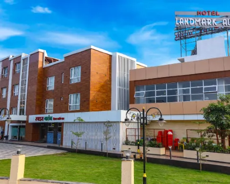 Hotel Landmark Aura テインのホテル