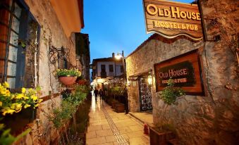 Old House Hotel&Pub