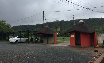 Kgogomodumo Lodge