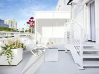 Blanc Kara- Adults Only