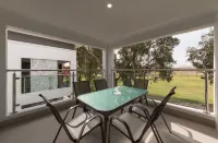 Lakeview Suites