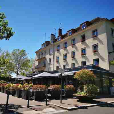 Hôtel Le Boeuf Couronné - Chartres - Logis Hotels Hotel Exterior