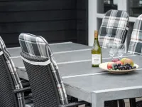 "Mavis" - 800m from the Sea