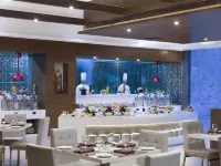 Hycinth Hotels - breakfast