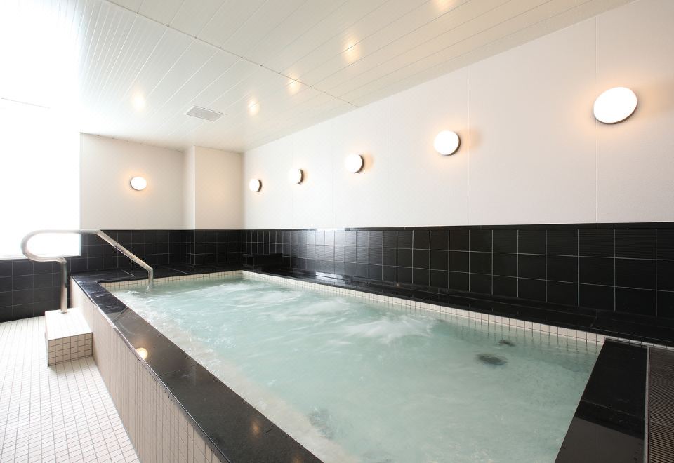 Vessel Inn 시가모리야마 역