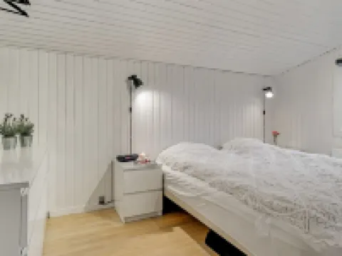 "Leonor" - 300m from the Sea