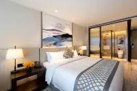 ZHONG WEI YUXI HONGTA HOTEL Hotel dekat Gaogu Building
