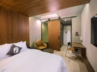 Hotel The Designers DDP Hotels near U:US