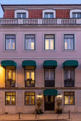 As Janelas Verdes Inn - Lisbon Heritage Collection - Riverside Hotels in Алмада