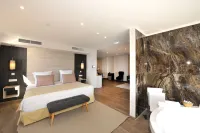 Hotel Salobreña Suites Hôtels à : Motril