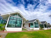 Rattanapura Hotels near Laem Sadet Burapha Beach
